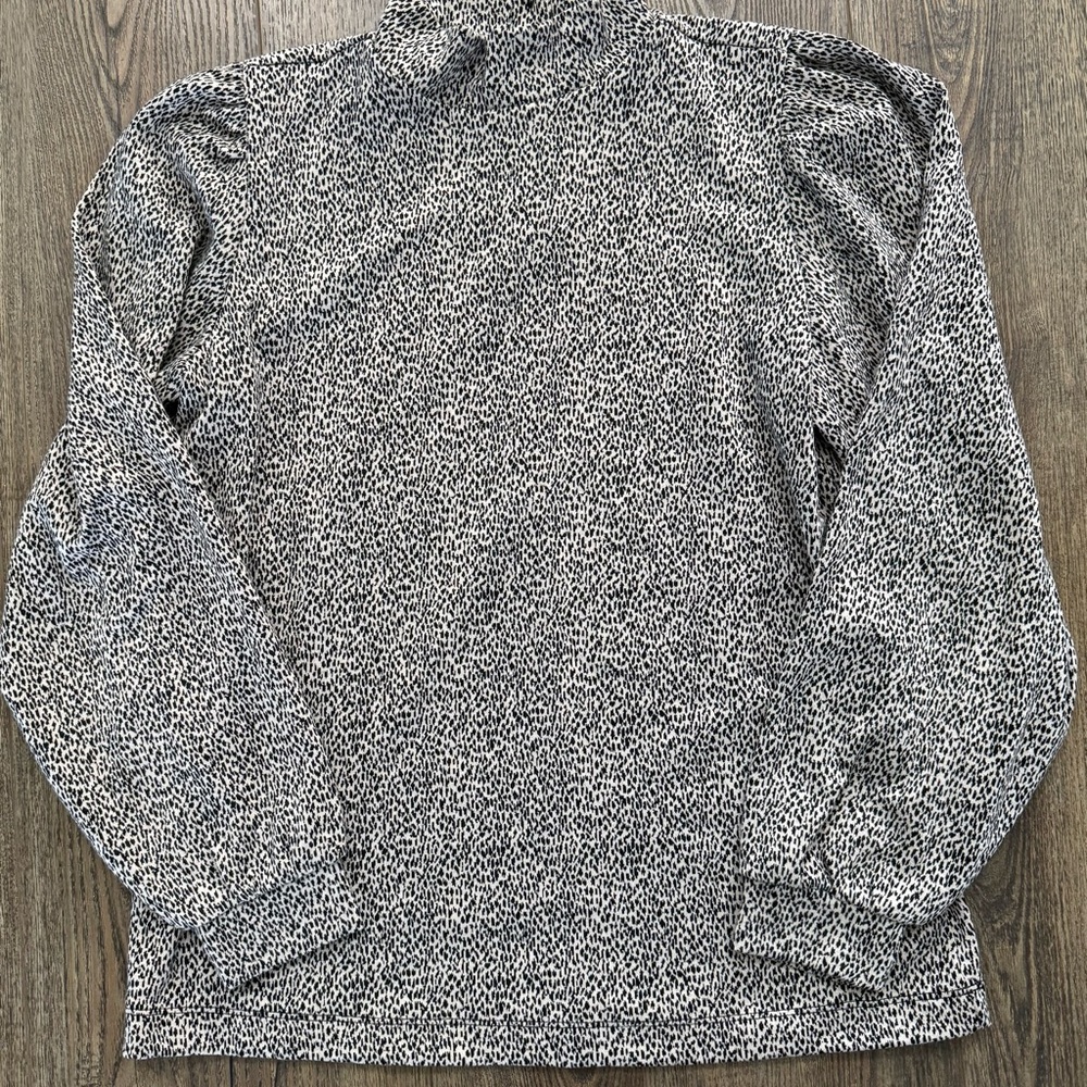 LOFT Monochrome Long Sleeve Shirt